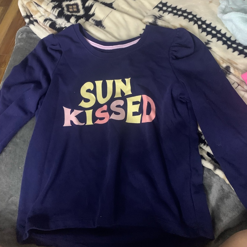It says sun kissed